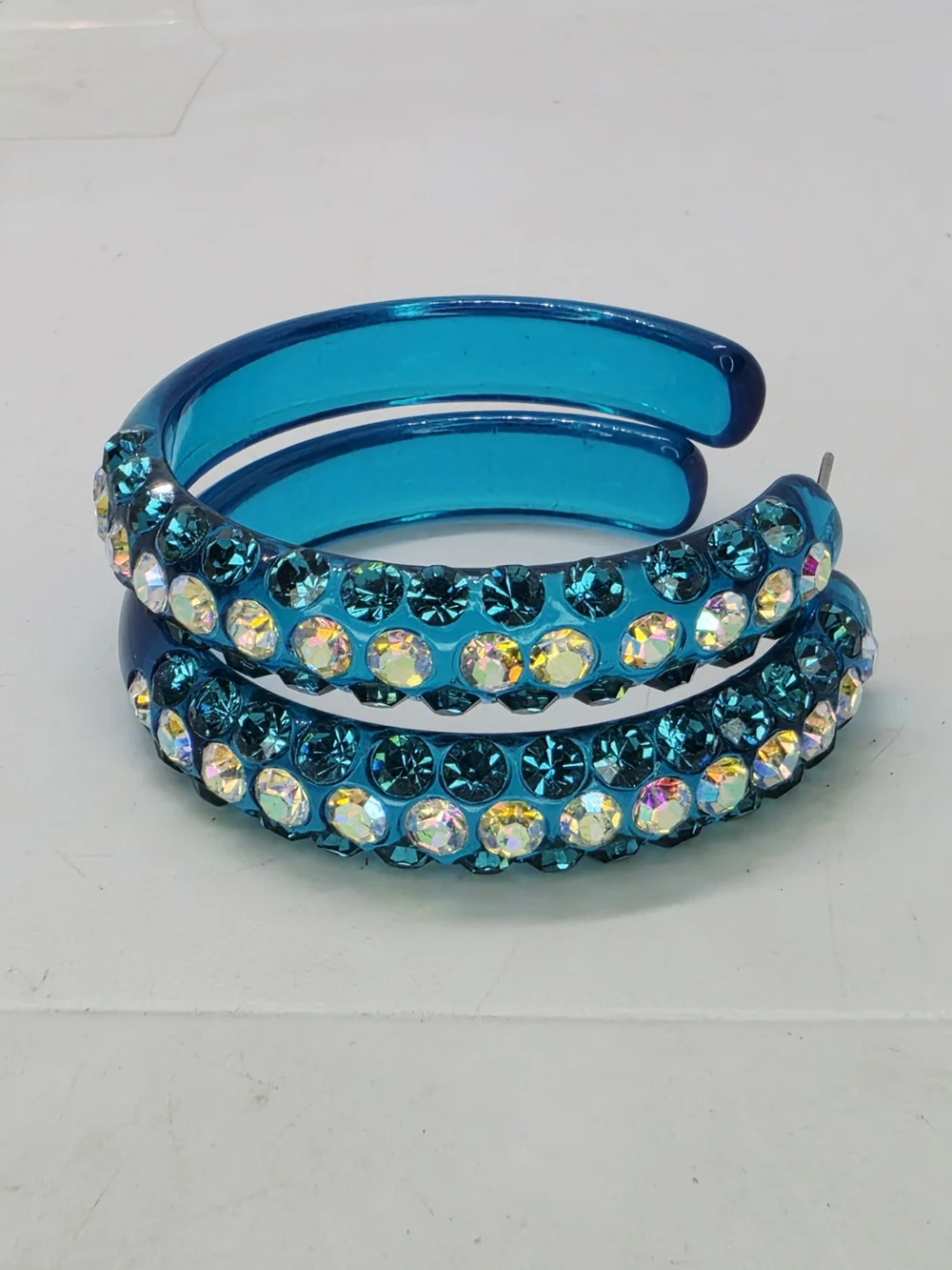 Vintage Y2k Teal Blue Lucite AB Rhinestone Crusted Cluster Hoop Pierced Earrings